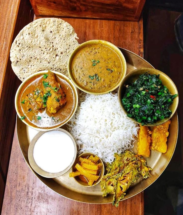 ghar ki thali😍🤤🫶